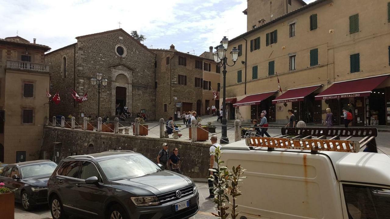Casa Caprioli Apartment Montalcino Bagian luar foto